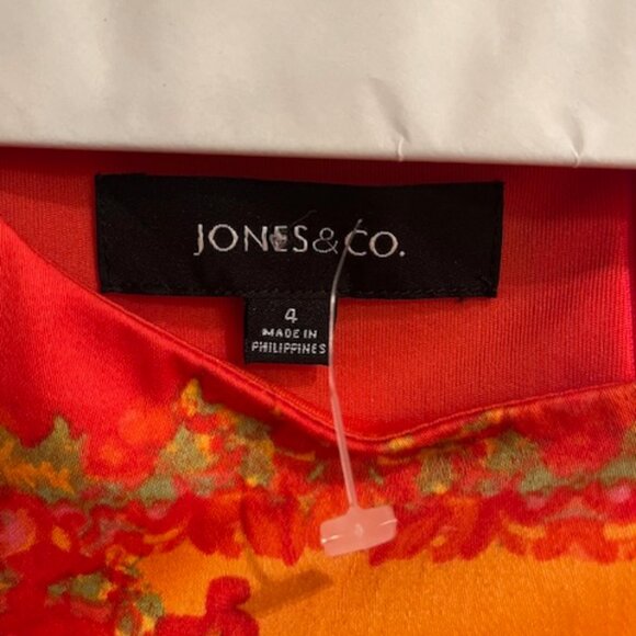 Partially lined, machine-washable, bright summery Jones + Co. dress, size 4 - Picture 3 of 3